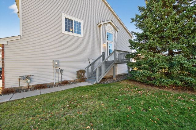 15687 Finewood Court, Apple Valley, MN 55124