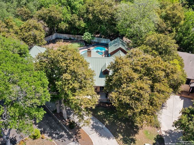 834 Candlewood Cir, New Braunfels, TX 78130