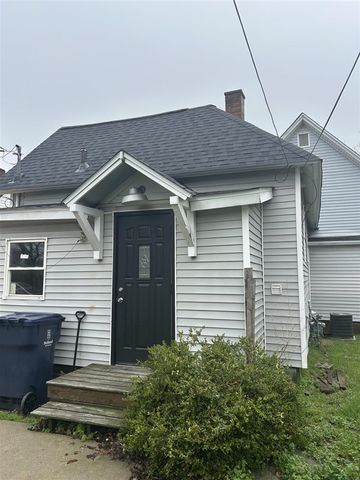 45 E 18th Street, Holland, MI 49423
