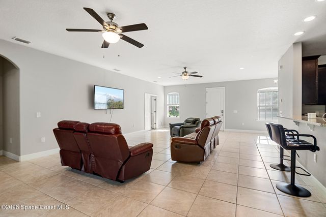 486 Avocado Road NW, Palm Bay, FL 32907