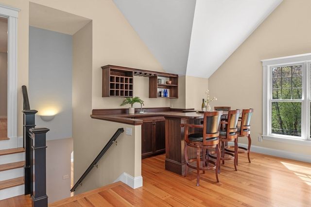 102 River Rd, Topsfield, MA 01983