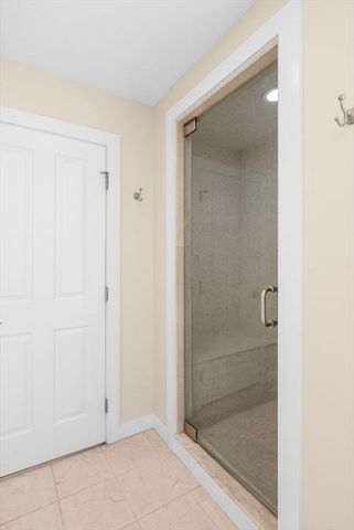 102 River Rd, Topsfield, MA 01983