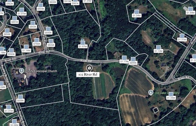 102 River Rd, Topsfield, MA 01983