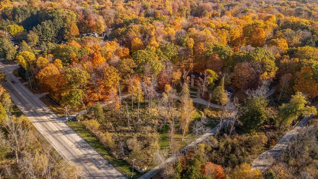 1131 Zientek LANE, Sheboygan, WI 53081