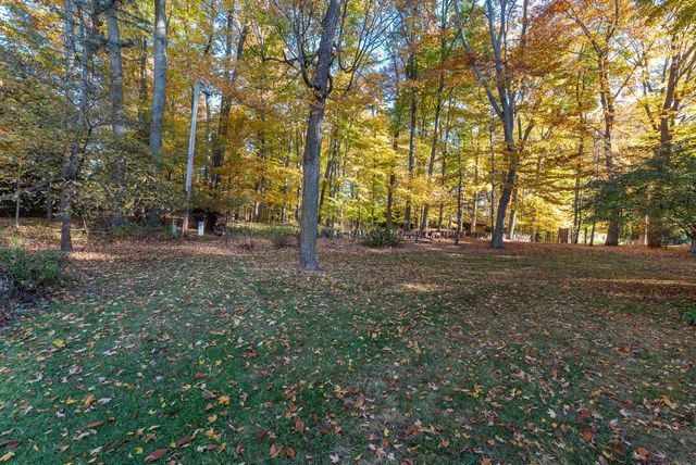 1131 Zientek LANE, Sheboygan, WI 53081