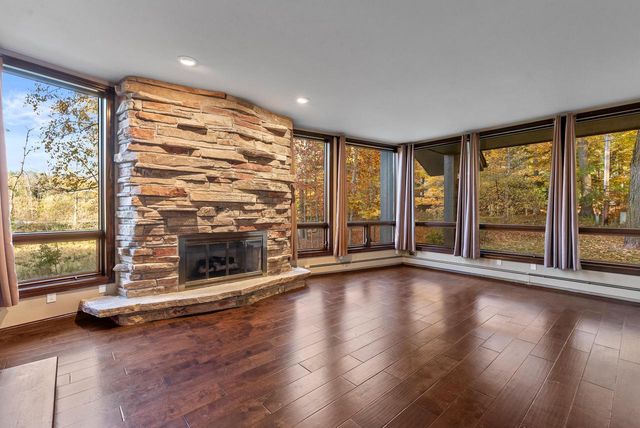 1131 Zientek LANE, Sheboygan, WI 53081