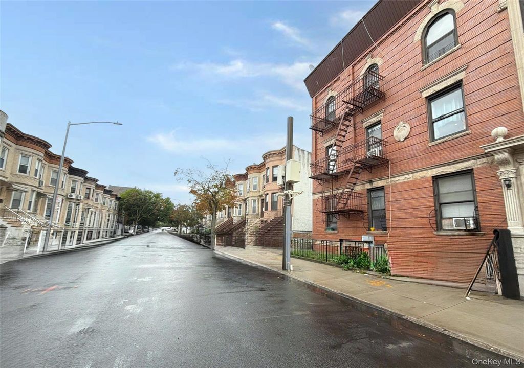 215 Bay 23rd Street 2A, Brooklyn, NY 11214 — photo 3