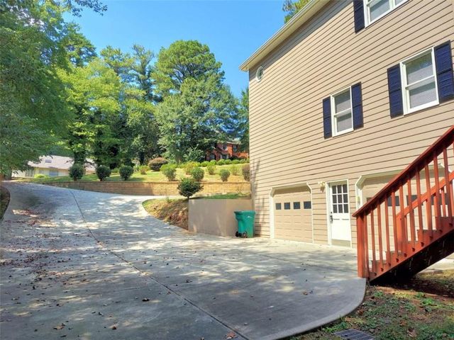 3188 Country Club Court, Kennesaw, GA 30144