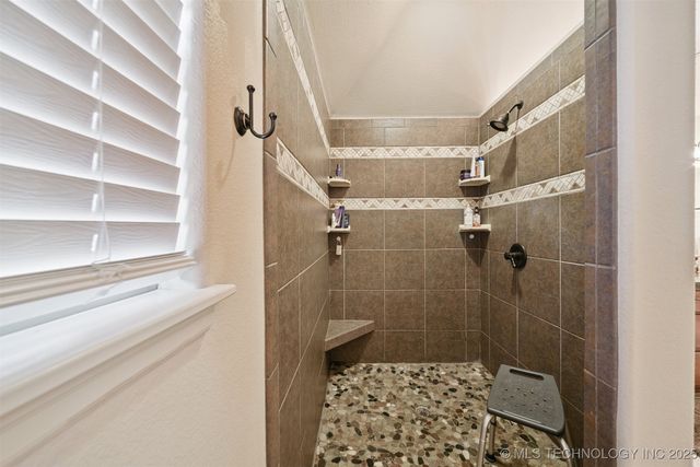 2251 S Osage Avenue, Skiatook, OK 74070