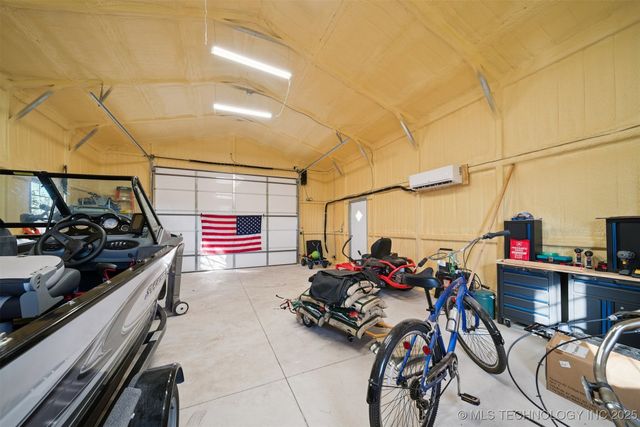 2251 S Osage Avenue, Skiatook, OK 74070