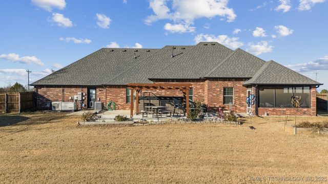 2251 S Osage Avenue, Skiatook, OK 74070
