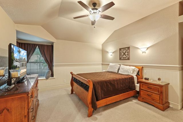 950 Cologne Ct, Lodi, CA 95242