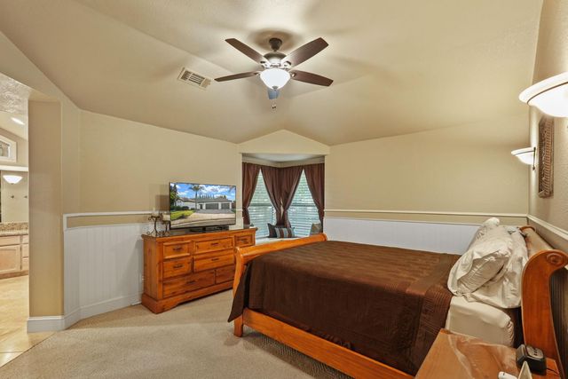 950 Cologne Ct, Lodi, CA 95242