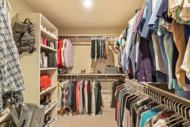 950 Cologne Ct, Lodi, CA 95242