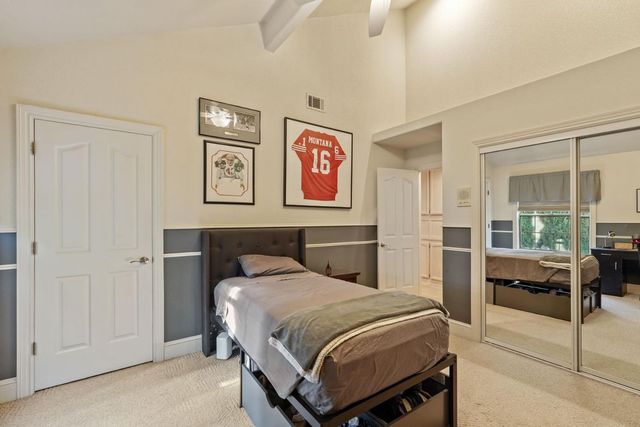 950 Cologne Ct, Lodi, CA 95242