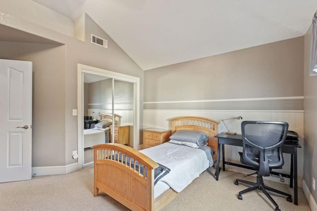 950 Cologne Ct, Lodi, CA 95242