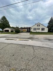 6378 Airline Road, Fruitport, MI 49415
