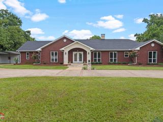 1609 Old Nacogdoches Rd, Henderson, TX 75654