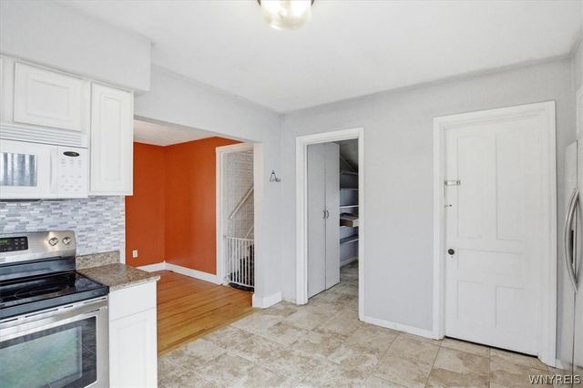 9918 Cayuga Drive, Niagara Falls, NY 14304