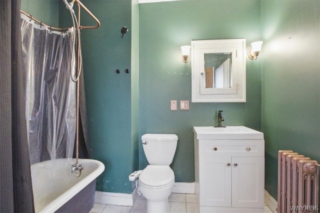 9918 Cayuga Drive, Niagara Falls, NY 14304