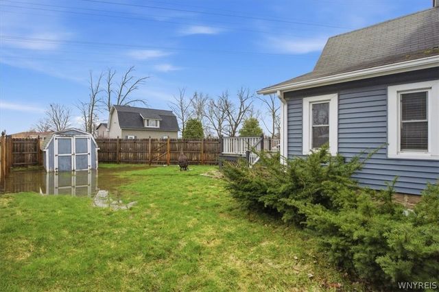 9918 Cayuga Drive, Niagara Falls, NY 14304