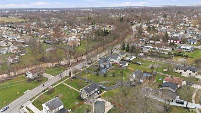 9918 Cayuga Drive, Niagara Falls, NY 14304