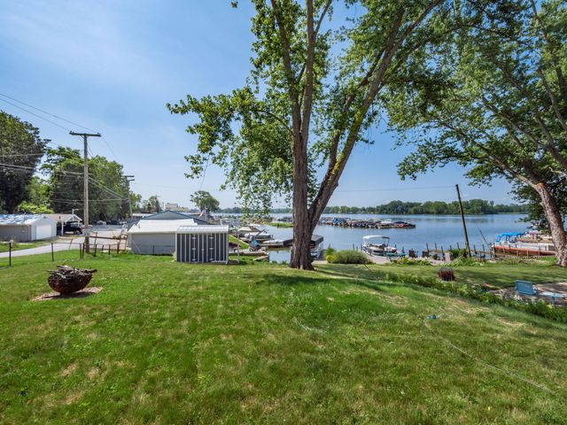 3 Lakeview Drive, Thornville, OH 43076