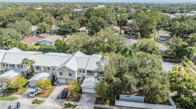 902 WOODBRIDGE COURT, Safety Harbor, FL 34695