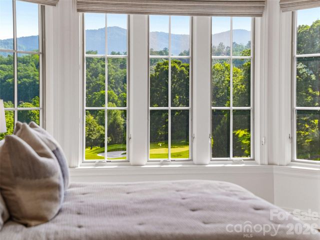 9 Linkside Court, Arden, NC 28704