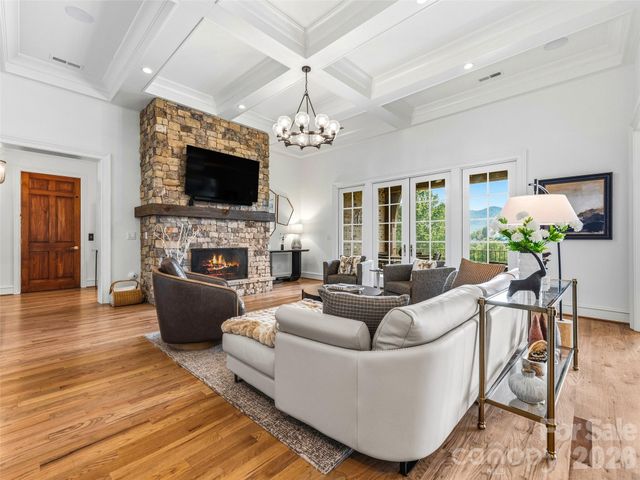 9 Linkside Court, Arden, NC 28704
