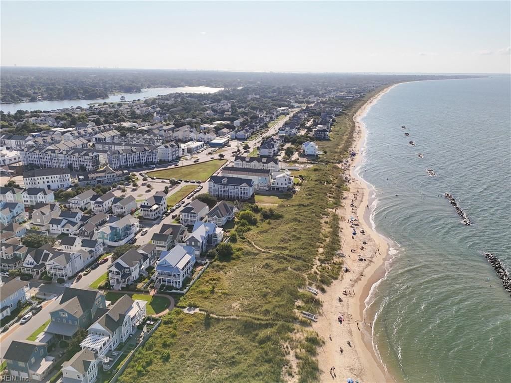 9671 Shore DR, Norfolk, VA 23518