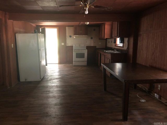 1128 N Samuel, Monticello, AR 71655