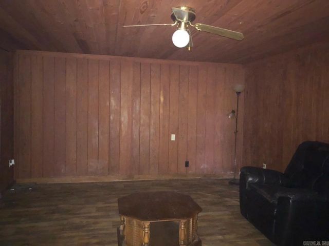 1128 N Samuel, Monticello, AR 71655