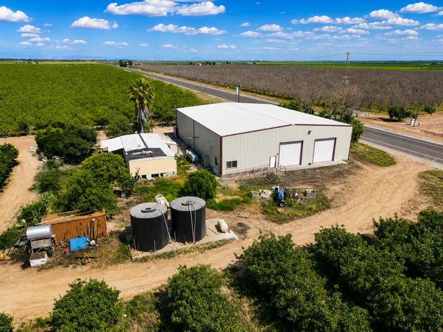 32487 Avenue 12, Madera, CA 93636