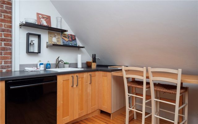 12 Belair Avenue 3, Providence, RI 02906