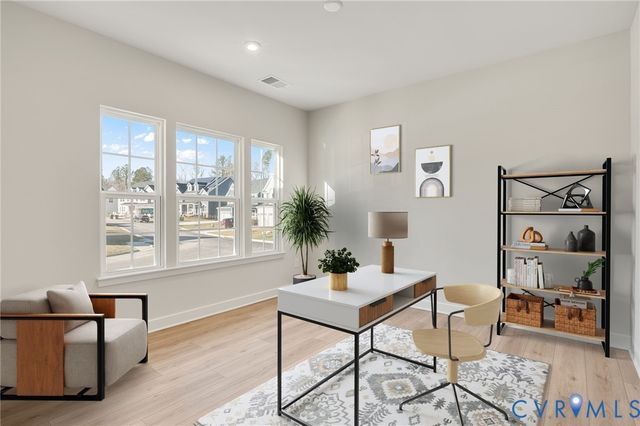 18724 Holly Crest Dr, Moseley, VA 23120