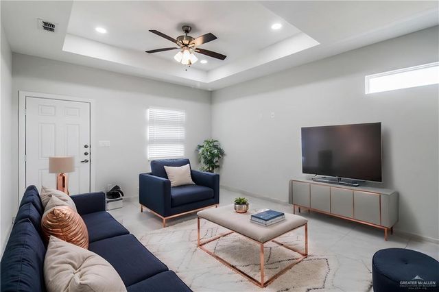 1413 N Inspiration E Boulevard 200, Alton, TX 78573