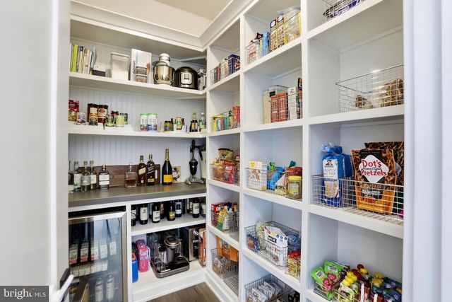 41306 STAGS LEAP DR, Aldie, VA 20105