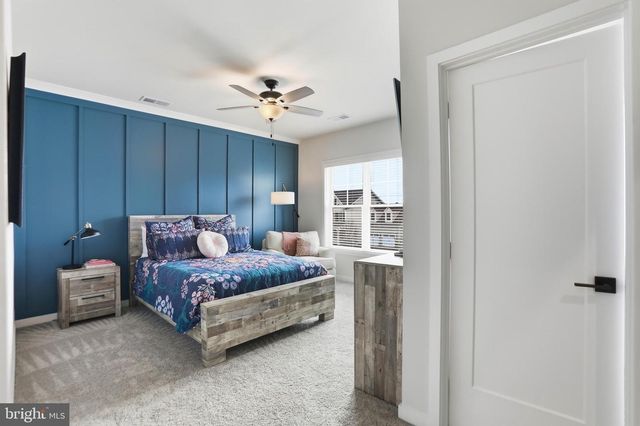 41306 STAGS LEAP DR, Aldie, VA 20105