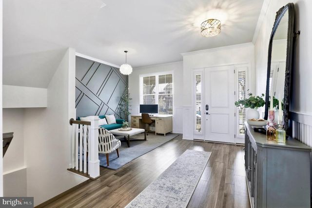 41306 STAGS LEAP DR, Aldie, VA 20105