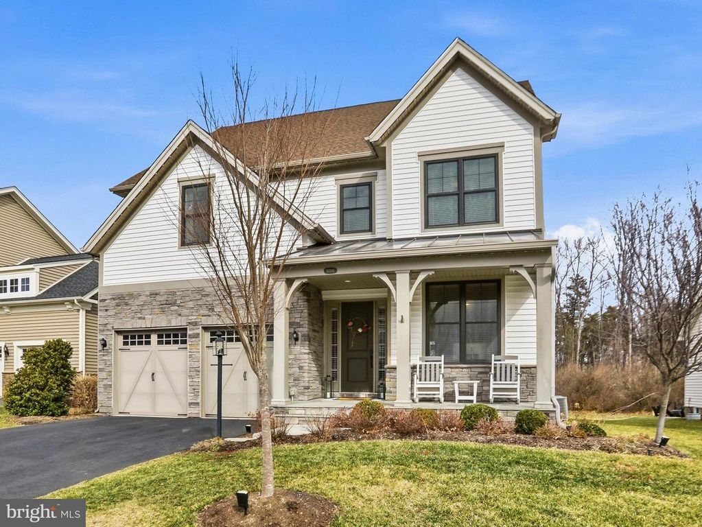 41306 STAGS LEAP DR, Aldie, VA 20105