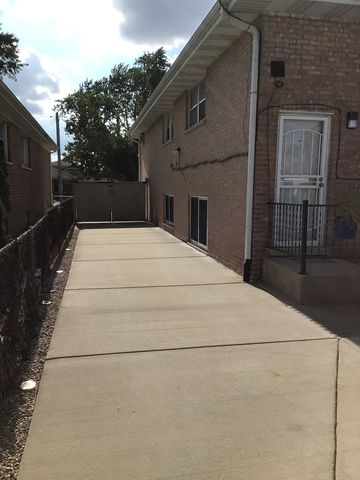 401 Crandon Avenue, Calumet City, IL 60409