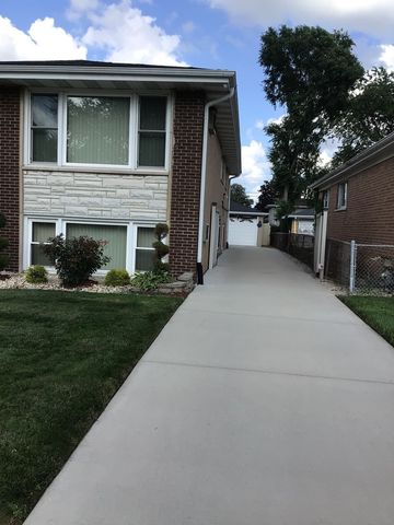 401 Crandon Avenue, Calumet City, IL 60409