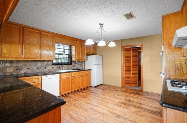 22855 E Martin Drive, Porter, TX 77365