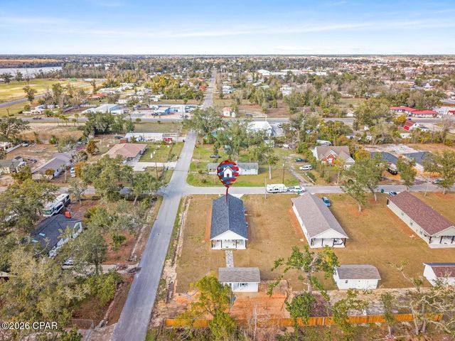 4906 E 2nd Street, Panama City, FL 32404