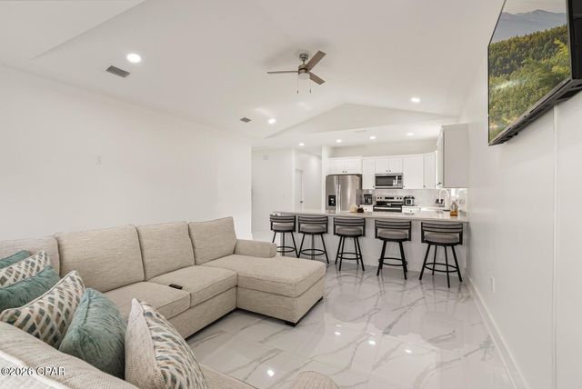 4906 E 2nd Street, Panama City, FL 32404
