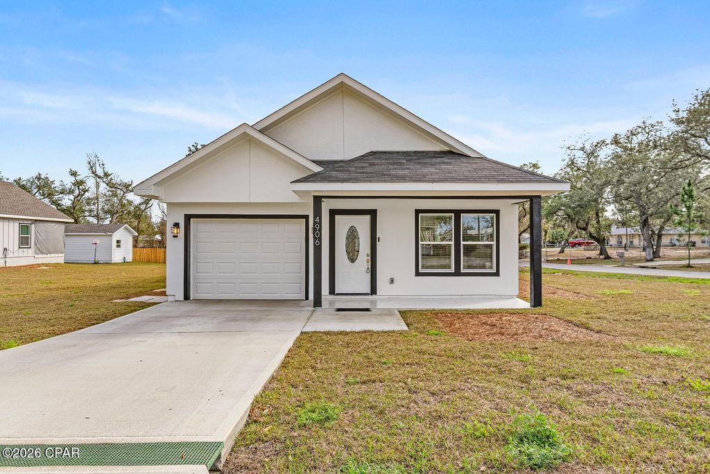 4906 E 2nd Street, Panama City, FL 32404