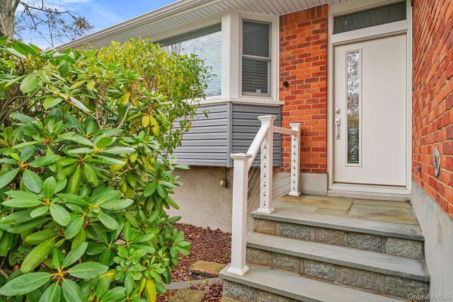 164 Drisler Avenue, White Plains, NY 10607