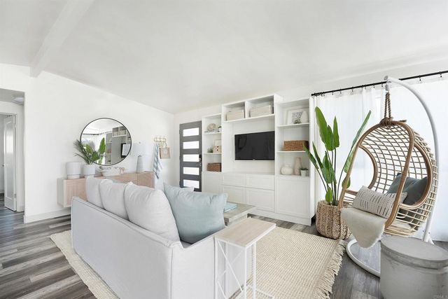 326 Grant Street, Oceanside, CA 92054