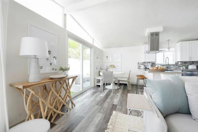 326 Grant Street, Oceanside, CA 92054